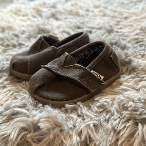 Grey Infant TOMS